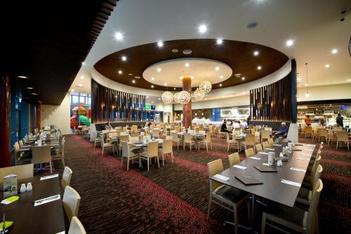Clubs Tennis Westcourt QLD LBG
