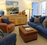 The Dewhurst - Sophisticated Entire CBD Apartment - LBG