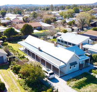 THE GABLES MUDGEE - LBG