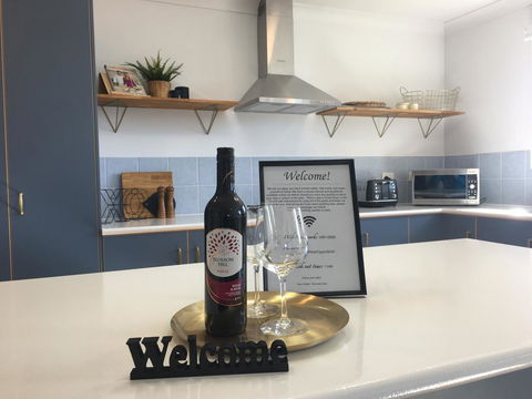 The Gathering Ground - Spacious Entertainer In Toowoomba City - LBG 2