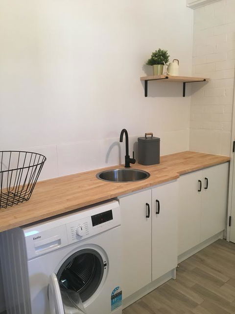The Gathering Ground - Spacious Entertainer In Toowoomba City - LBG 3
