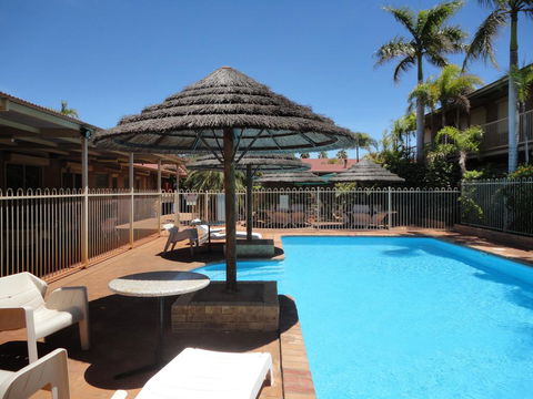 The Lodge Motel - LBG 0