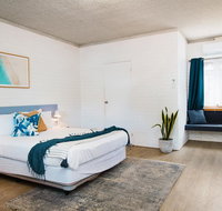 The Med Crescent Head - LBG