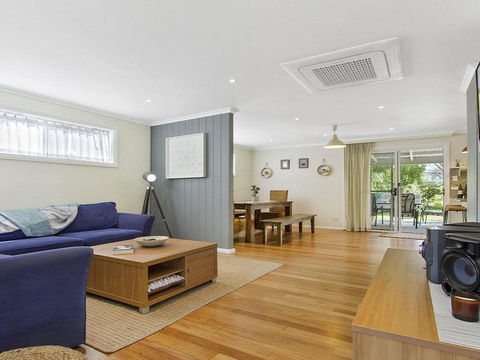 The Shabby Shell - Fresh And Inviting - LBG 3