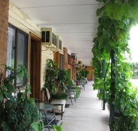 The Wayfarer Motel - LBG
