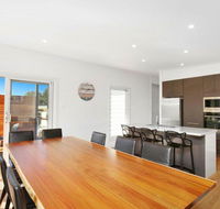 The Wharf House - Budgewoi - LBG