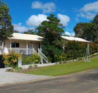Tinaroo Sunset Retreat - LBG