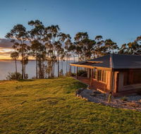 Tinderbox Cliff House - LBG