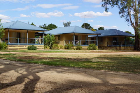 Tooleybuc River Retreat Villas - LBG 0