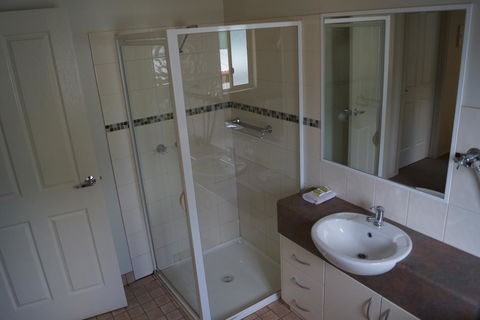 Tooleybuc River Retreat Villas - LBG 3