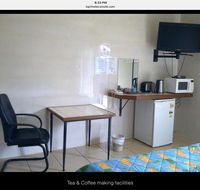 Top 1 Motel - LBG