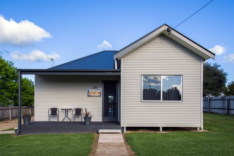 Topaz Cottage - LBG 1