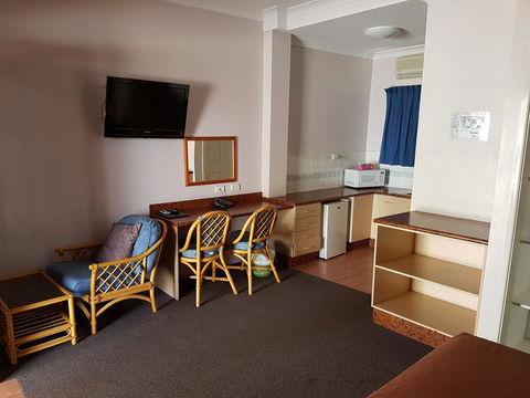 Townview Motel - LBG 0