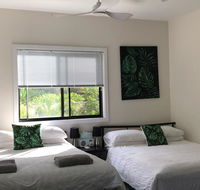 Tranquil Spa Retreat - LBG