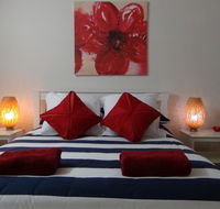 Tranquillity Beach House - LBG