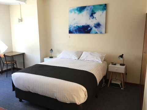 TRC Hotel - LBG 2