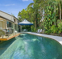 Tropical 5 bedroom family getaway in Noosa Heads - LBG