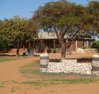Tropical Farm Stay - LBG