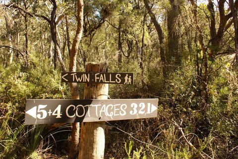 Twin Falls Bush Cottages - LBG 3