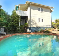 Unit 2 On The Park 22 Frank Street Coolum Beach 400 BOND LINEN INCLUDED - LBG