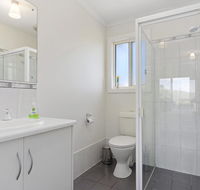 VALLEY VIEWS - 10 Valley Heights Drive - LBG