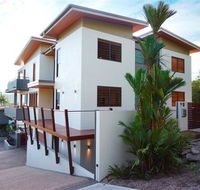 Villa One on Murphy - Luxury Holiday Villa - LBG
