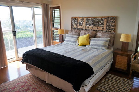 Villa With Views & Pool - LBG 3