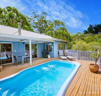 Wanjii II Pool  Spa Getaway - LBG