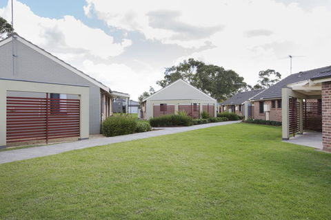 Western Sydney University Village - Hawkesbury - LBG 1