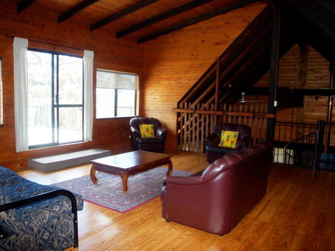 Wolfes Landing Eco Stay - LBG 3