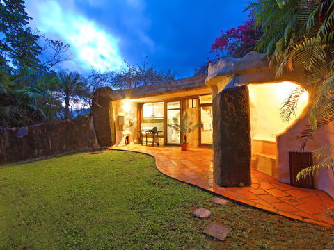 Wollumbin Palms Rainforest Retreat - LBG 2
