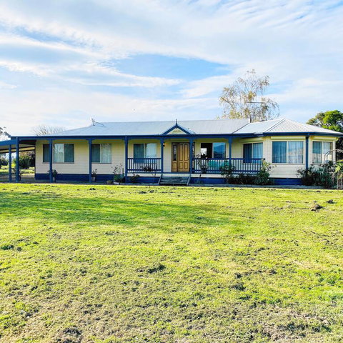 Yarragon 4 Bedroom House In Gippsland - LBG 3