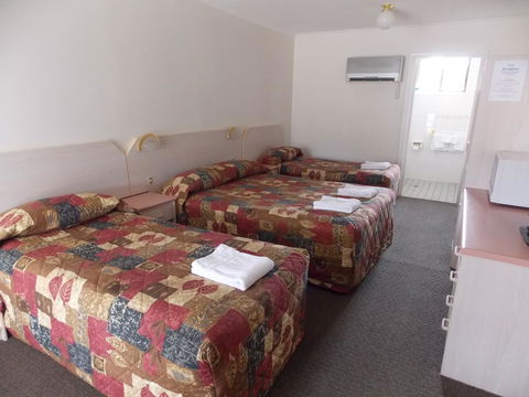 Yass Motel - LBG 2