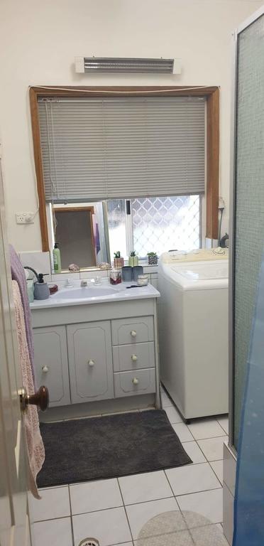 York's Lookout Lodge Bed And Breakfast - LBG 3