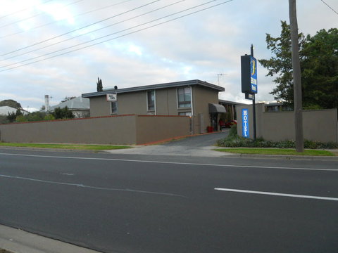 Zero Inn Motel - LBG 1