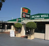 Jacobs Well Bayside Tavern - LBG