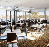 Pelican Waters Tavern - LBG