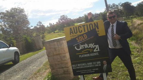 Century 21 Platinum Agents–Billy Mitchell - LBG 7