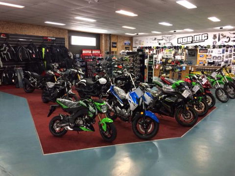 Robertsons Motorcycles - LBG 1