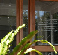 Cairns Oral Surgery - LBG