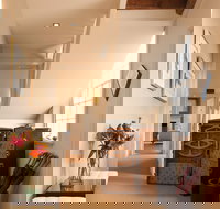 The Woodbridge Tasmania - LBG