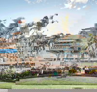 Novotel Cairns Oasis Resort - LBG