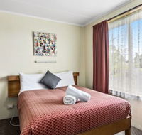 Sharonlee Strahan Villas - LBG