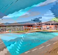 Bushmans Motor Inn - LBG