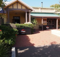 Dongara Hotel Motel - LBG