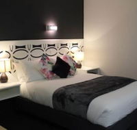 Sandpipers at Millicent - LBG