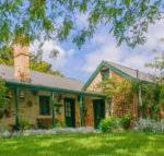 Laurel Cottage - LBG