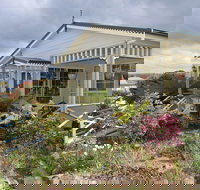 Swansea Cottages  Motel Suites - LBG