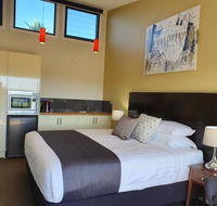 Sanctuary Hill Retreat - LBG