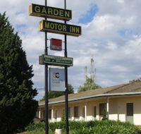 Golden Chain Garden Motor Inn - LBG